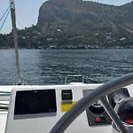 Sicily By Catamaran Bed & Tours Палермо