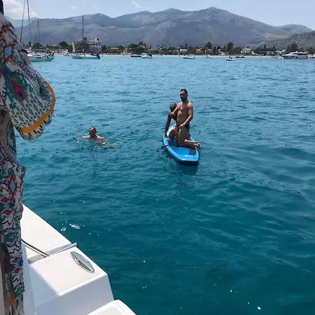 Sicily By Catamaran Bed & Tours Botel *