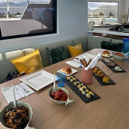 Botel Sicily By Catamaran Bed & Tours Palermo